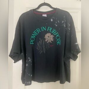 Nike Cropped Tee with Floral Design